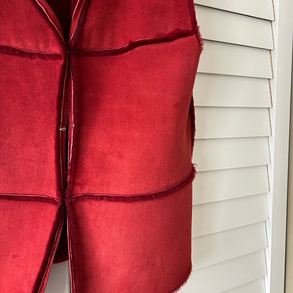 LUXE Brunello Cucinelli Shearling/Cashmere Cherry Red Vest Small Womens Suede - Picture 7 of 13